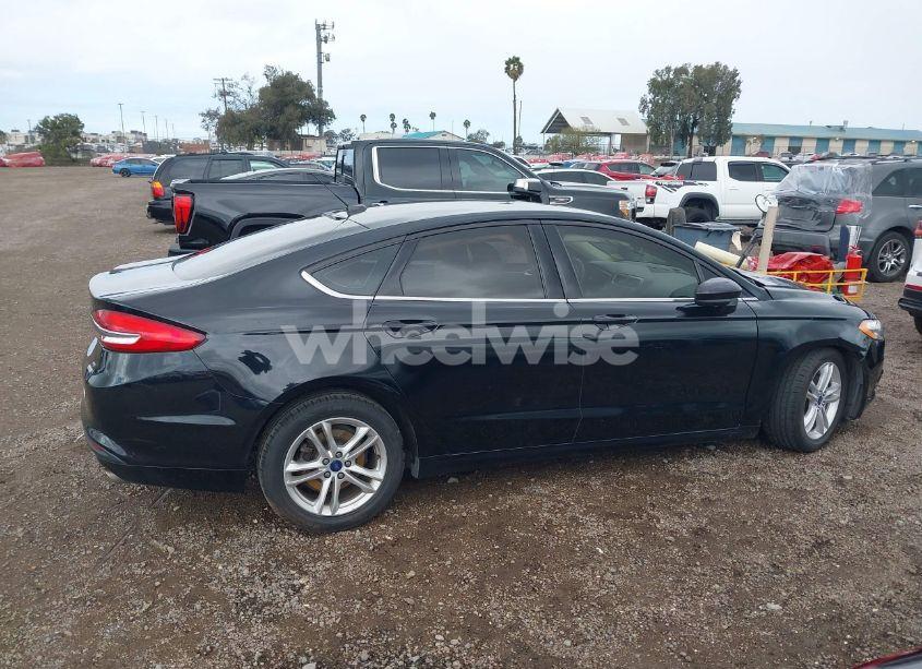 Photo 14 of 2018 Ford Fusion SE (VIN 3FA6P0HD3JR187044)