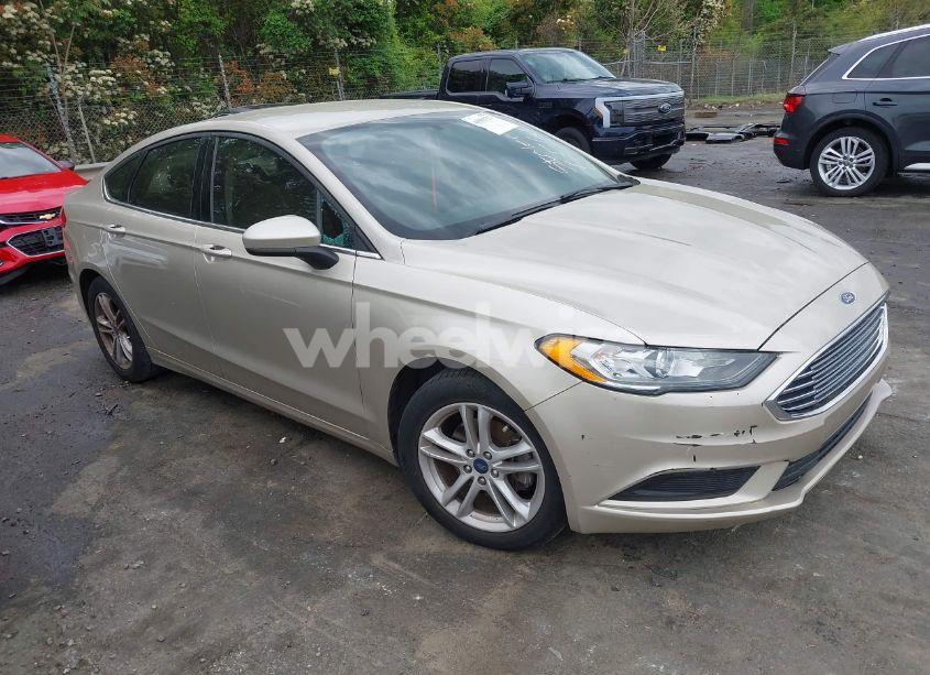 2018 Ford Fusion SE (VIN 3FA6P0HD3JR216560) main photo