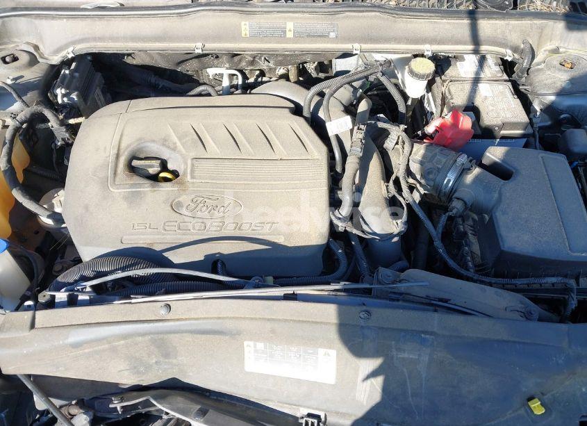 Photo 10 of 2018 Ford Fusion SE (VIN 3FA6P0HD3JR237800)