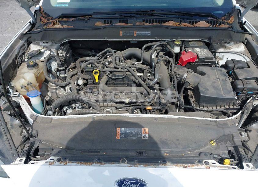 Photo 10 of 2018 Ford Fusion SE (VIN 3FA6P0HD3JR260607)