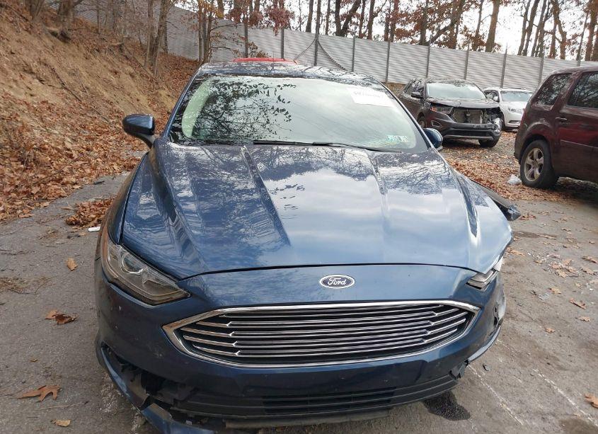 Photo 13 of 2018 Ford Fusion SE (VIN 3FA6P0HD3JR272854)