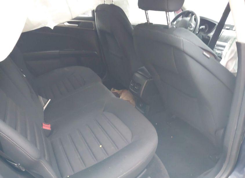 Photo 8 of 2018 Ford Fusion SE (VIN 3FA6P0HD3JR272854)