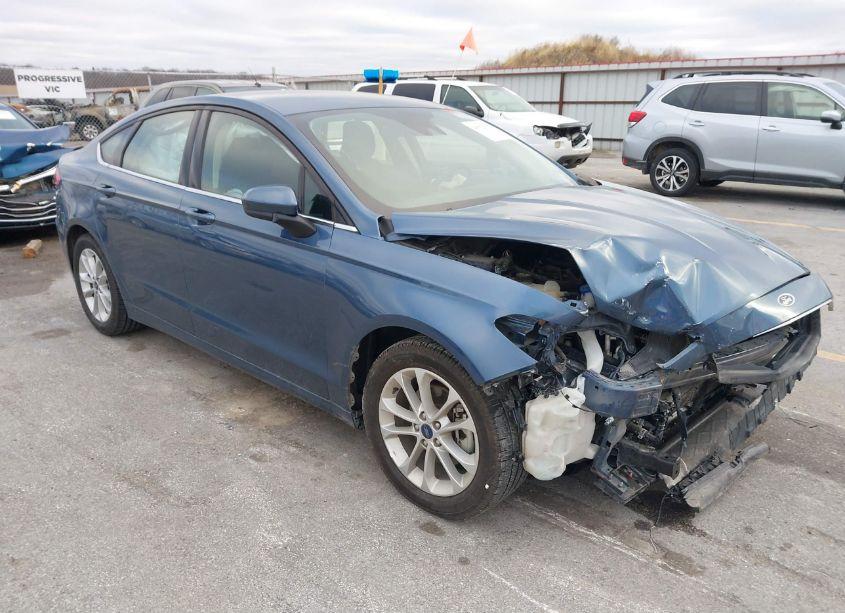 2019 Ford Fusion SE (VIN 3FA6P0HD3KR114113) main photo