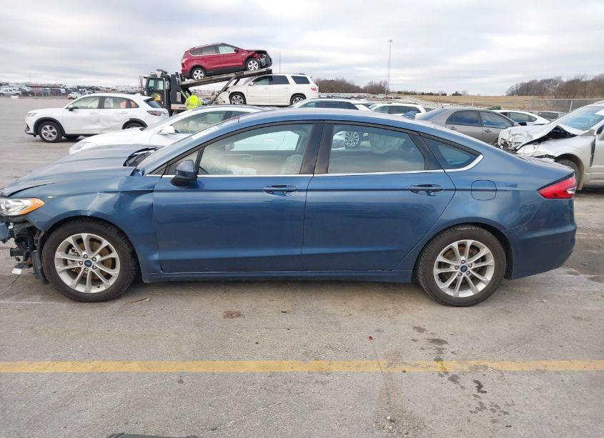 Photo 14 of 2019 Ford Fusion SE (VIN 3FA6P0HD3KR114113)