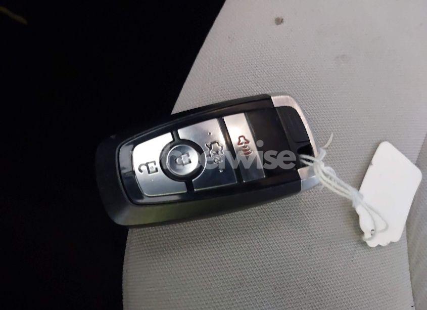 Photo 11 of 2019 Ford Fusion SE (VIN 3FA6P0HD3KR162307)