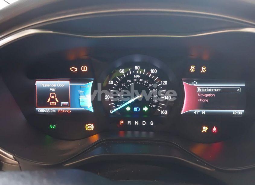 Photo 7 of 2019 Ford Fusion SE (VIN 3FA6P0HD3KR162307)