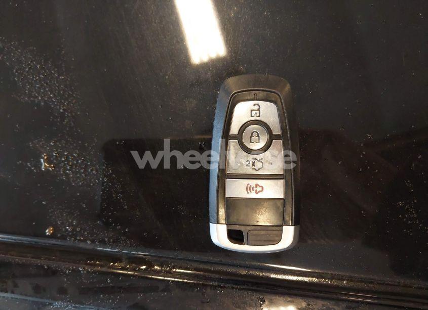 Photo 11 of 2019 Ford Fusion SE (VIN 3FA6P0HD3KR229021)