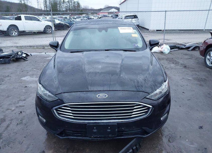 Photo 13 of 2019 Ford Fusion SE (VIN 3FA6P0HD3KR247521)