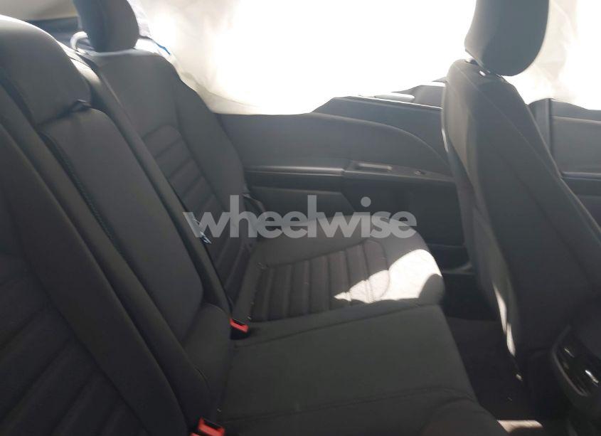 Photo 8 of 2019 Ford Fusion SE (VIN 3FA6P0HD3KR279966)