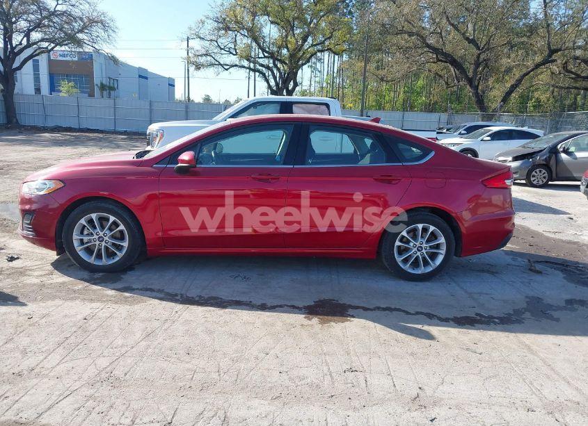 Photo 14 of 2020 Ford Fusion SE (VIN 3FA6P0HD3LR122326)