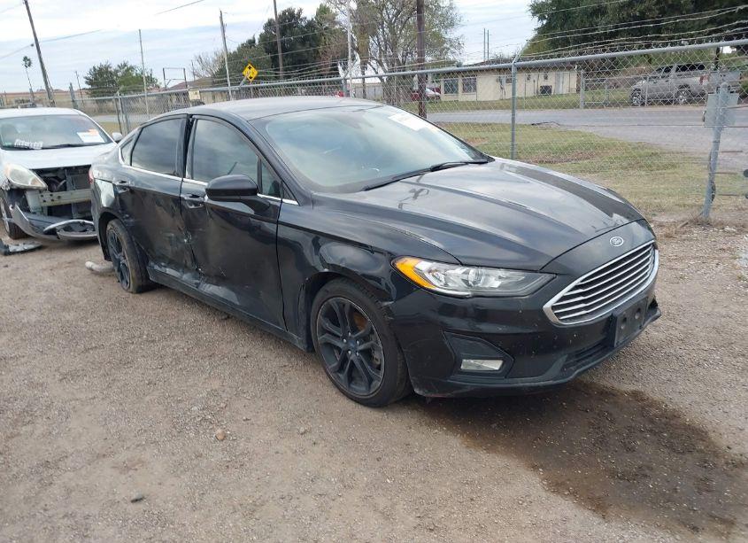 2020 Ford Fusion SE (VIN 3FA6P0HD3LR125985) main photo