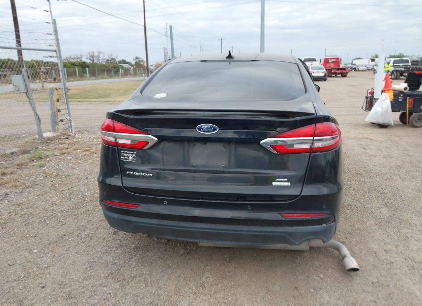 Photo 16 of 2020 Ford Fusion SE (VIN 3FA6P0HD3LR125985)
