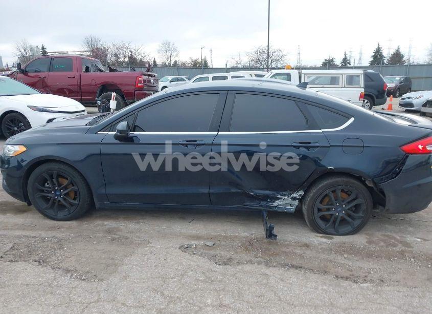 Photo 14 of 2020 Ford Fusion SE (VIN 3FA6P0HD3LR144732)
