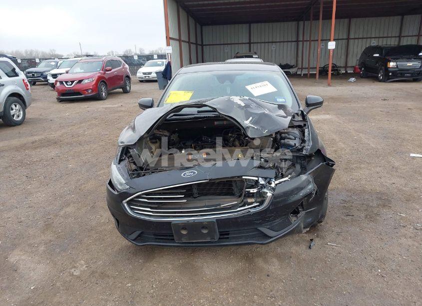 Photo 6 of 2020 Ford Fusion SE (VIN 3FA6P0HD3LR188567)