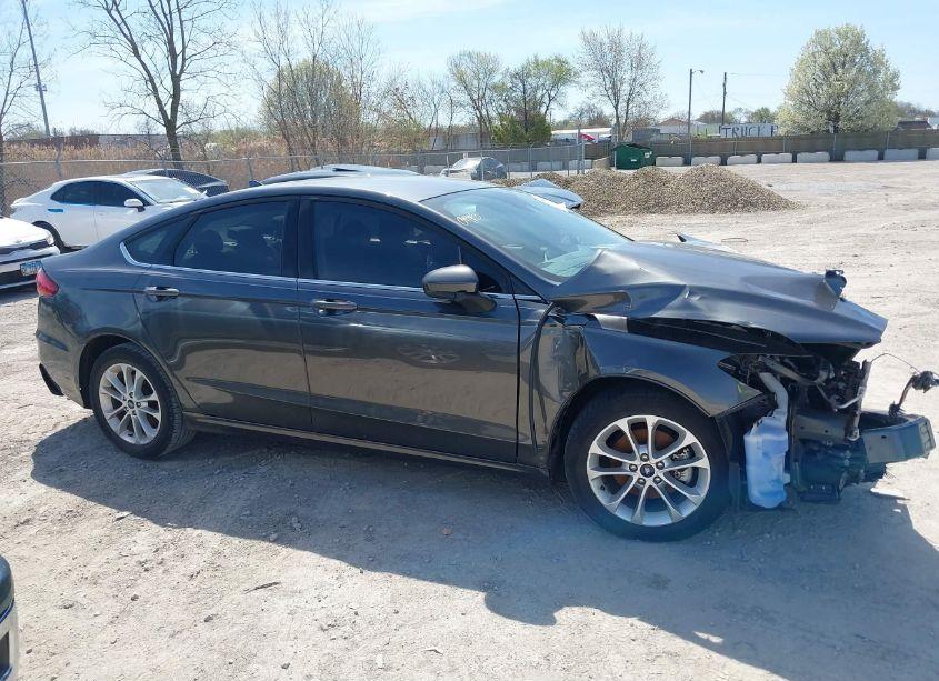 Photo 13 of 2020 Ford Fusion SE (VIN 3FA6P0HD3LR235967)