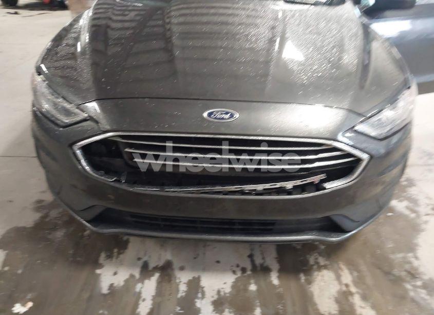 Photo 17 of 2020 Ford Fusion SE (VIN 3FA6P0HD3LR251439)