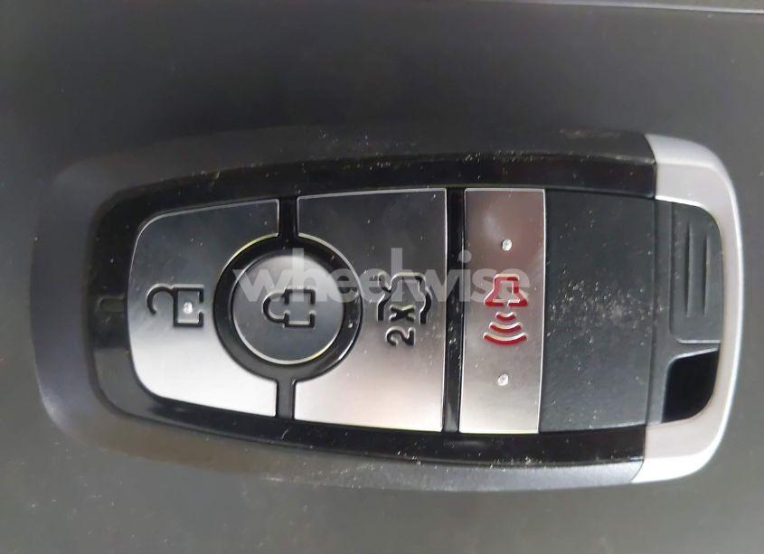 Photo 11 of 2020 Ford Fusion SE (VIN 3FA6P0HD3LR257239)