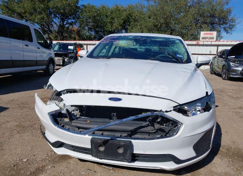 Photo 12 of 2020 Ford Fusion SE (VIN 3FA6P0HD3LR260934)
