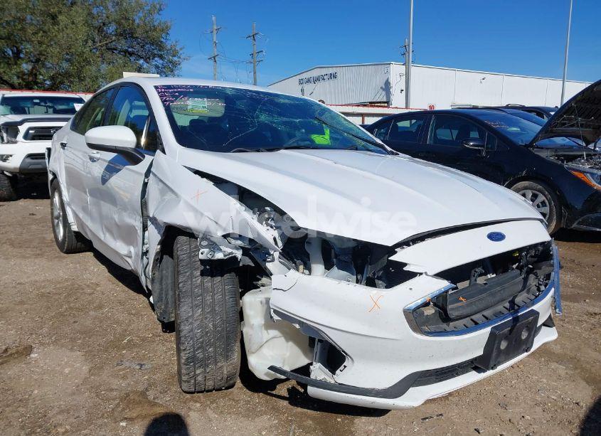 Photo 6 of 2020 Ford Fusion SE (VIN 3FA6P0HD3LR260934)