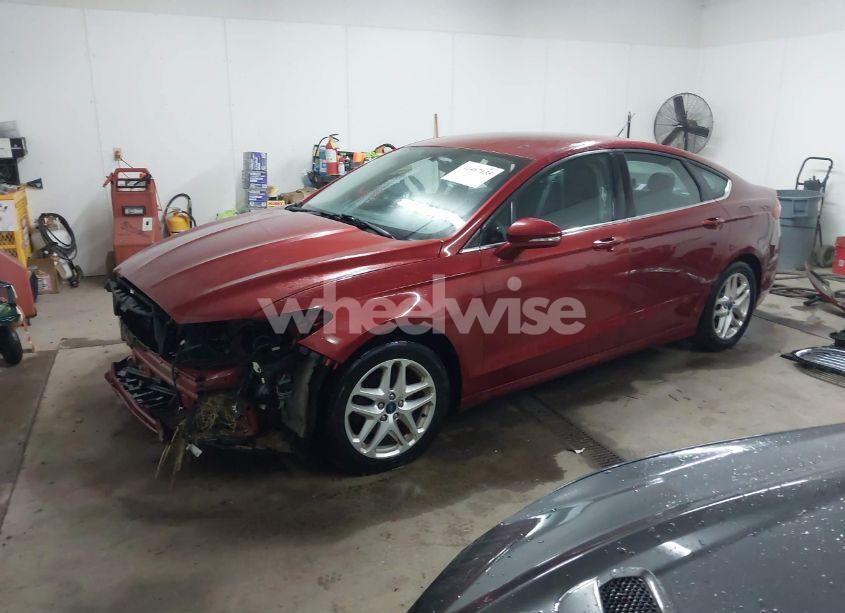 Photo 2 of 2014 Ford Fusion SE (VIN 3FA6P0HD4ER156228)