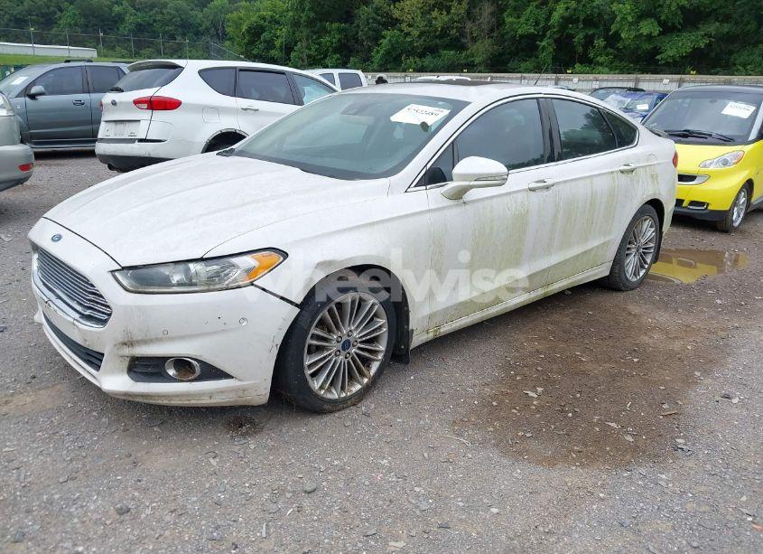 Photo 2 of 2014 Ford Fusion SE (VIN 3FA6P0HD4ER173319)