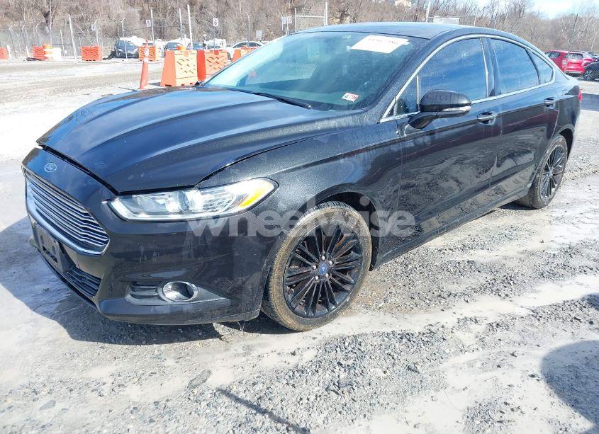Photo 2 of 2014 Ford Fusion SE (VIN 3FA6P0HD4ER225533)
