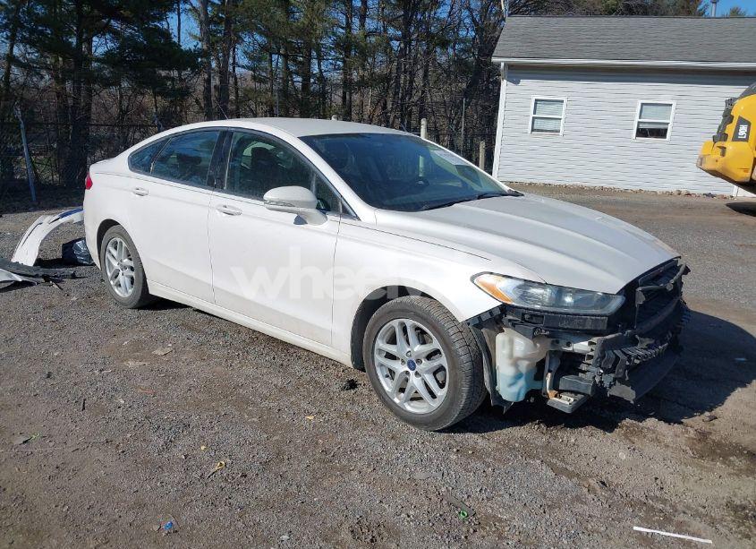 2014 Ford Fusion SE (VIN 3FA6P0HD4ER332386) main photo