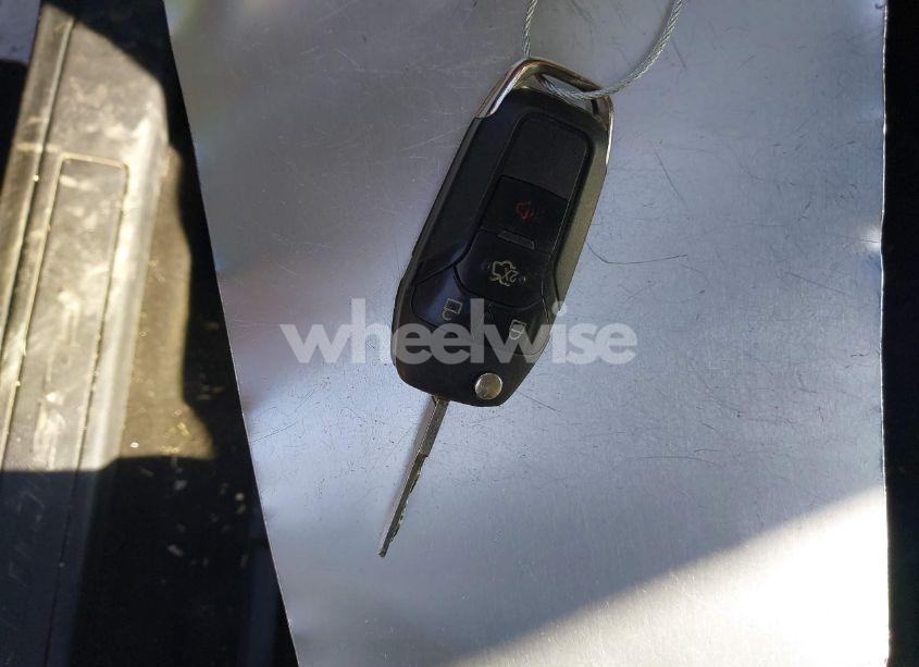 Photo 11 of 2014 Ford Fusion SE (VIN 3FA6P0HD4ER332386)