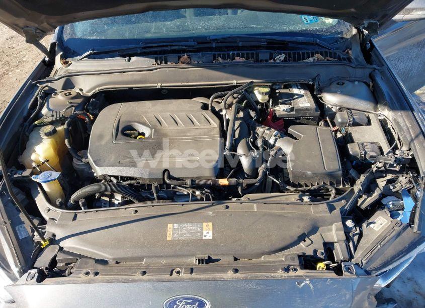 Photo 10 of 2014 Ford Fusion SE (VIN 3FA6P0HD4ER335059)