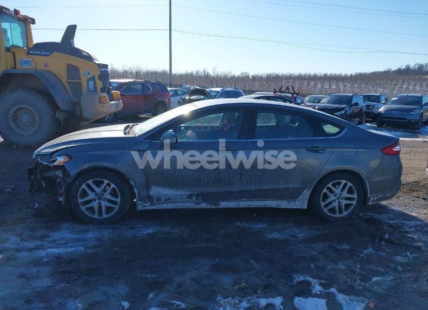 Photo 14 of 2014 Ford Fusion SE (VIN 3FA6P0HD4ER335059)