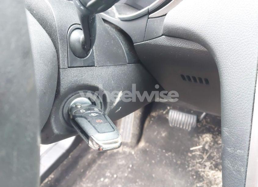 Photo 11 of 2014 Ford Fusion SE (VIN 3FA6P0HD4ER352332)