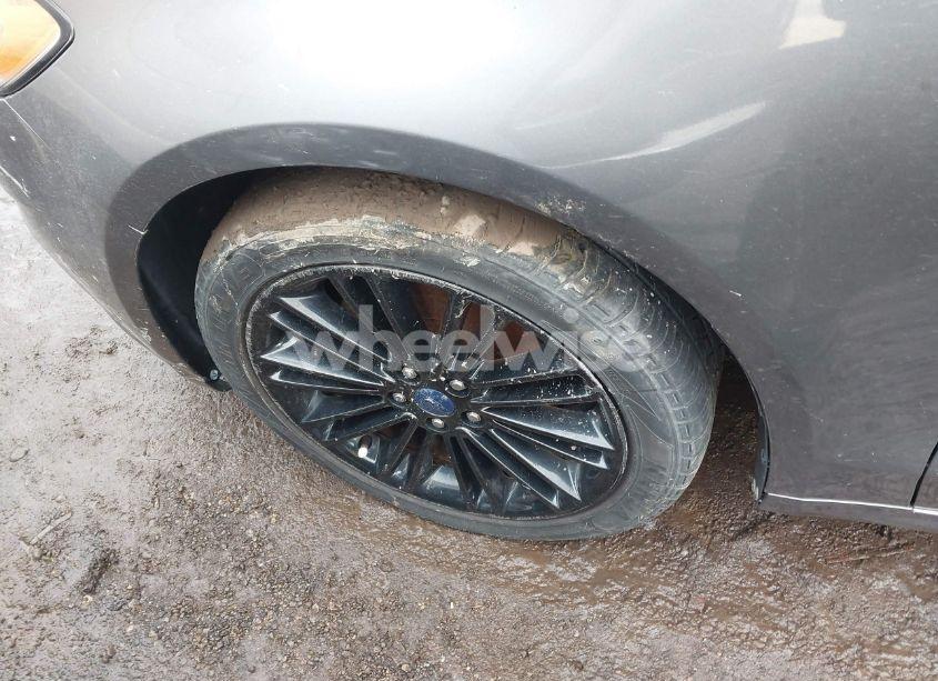 Photo 15 of 2014 Ford Fusion SE (VIN 3FA6P0HD4ER352332)