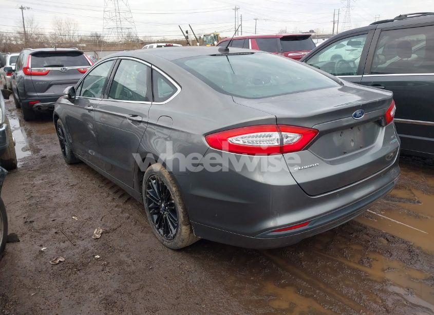 Photo 3 of 2014 Ford Fusion SE (VIN 3FA6P0HD4ER352332)