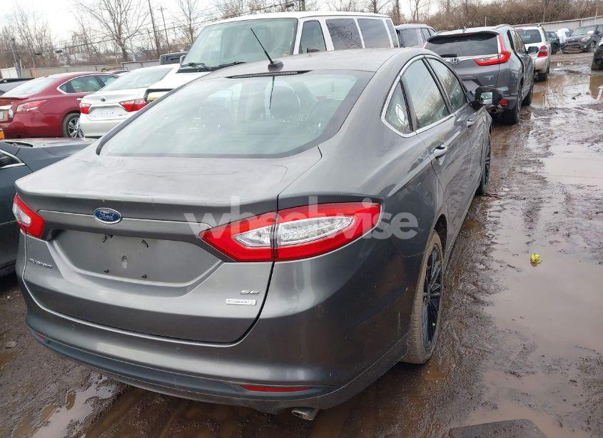 Photo 4 of 2014 Ford Fusion SE (VIN 3FA6P0HD4ER352332)