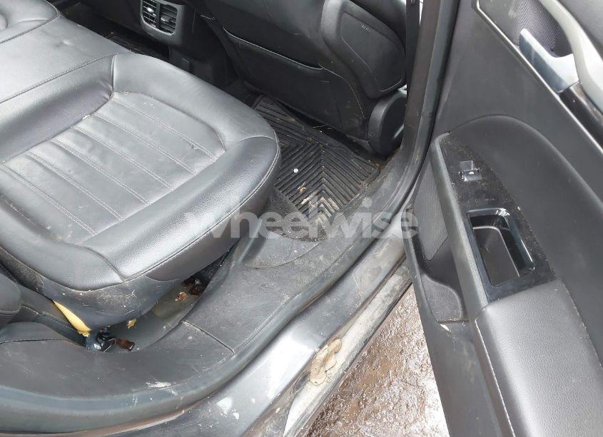 Photo 8 of 2014 Ford Fusion SE (VIN 3FA6P0HD4ER352332)