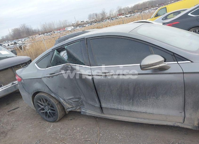 Photo 13 of 2014 Ford Fusion SE (VIN 3FA6P0HD4ER364562)