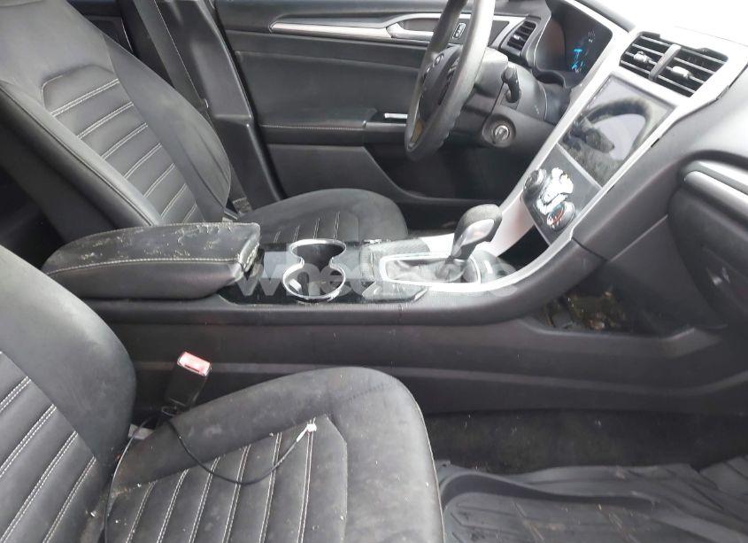 Photo 5 of 2014 Ford Fusion SE (VIN 3FA6P0HD4ER364562)