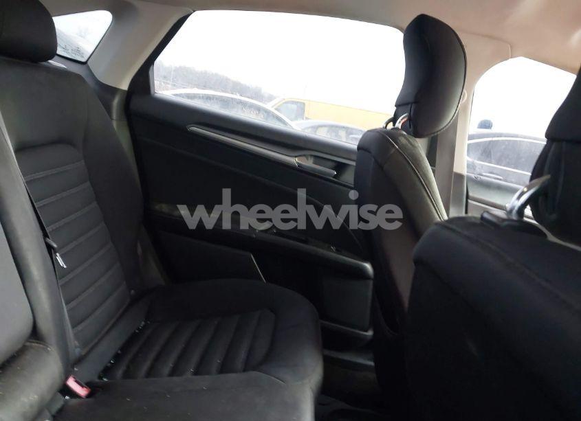 Photo 8 of 2014 Ford Fusion SE (VIN 3FA6P0HD4ER364562)