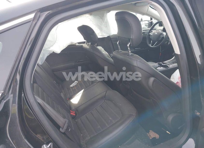 Photo 8 of 2014 Ford Fusion SE (VIN 3FA6P0HD4ER365193)