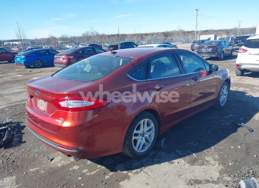 Photo 4 of 2014 Ford Fusion SE (VIN 3FA6P0HD4ER367686)