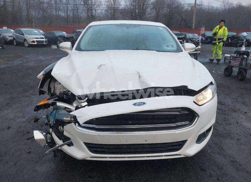 Photo 12 of 2015 Ford Fusion SE (VIN 3FA6P0HD4FR108195)