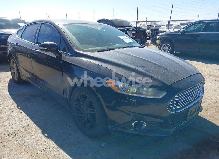 2015 Ford Fusion SE (VIN 3FA6P0HD4FR161544) main photo