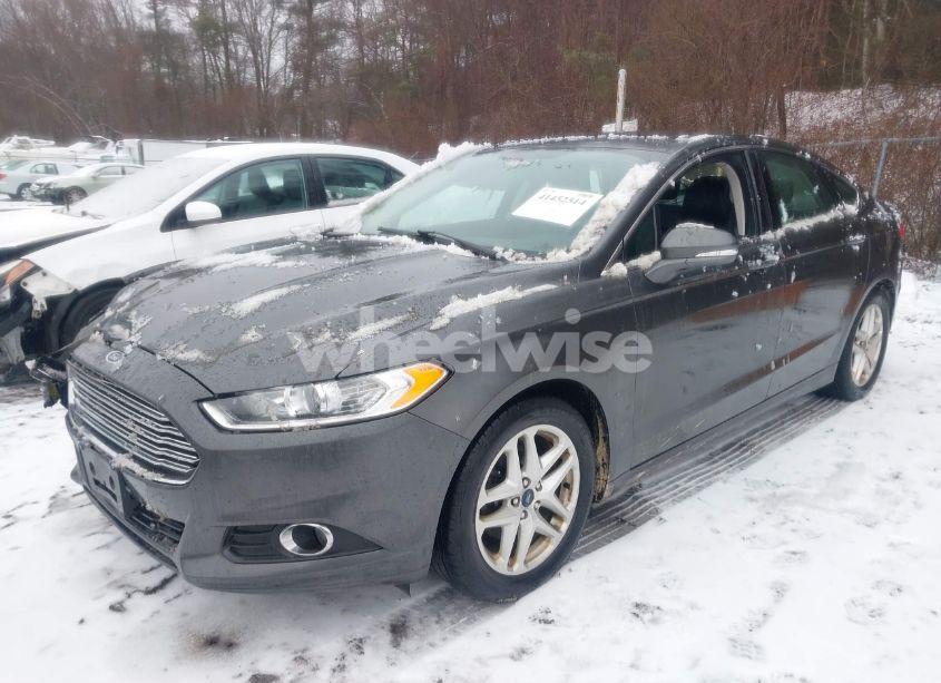 Photo 2 of 2015 Ford Fusion SE (VIN 3FA6P0HD4FR175685)