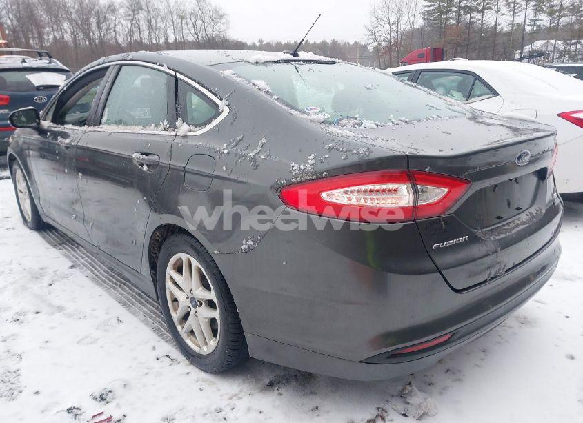 Photo 3 of 2015 Ford Fusion SE (VIN 3FA6P0HD4FR175685)