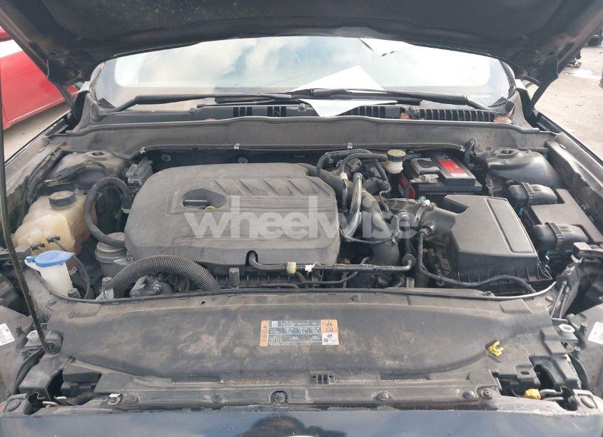 Photo 10 of 2015 Ford Fusion SE (VIN 3FA6P0HD4FR207812)