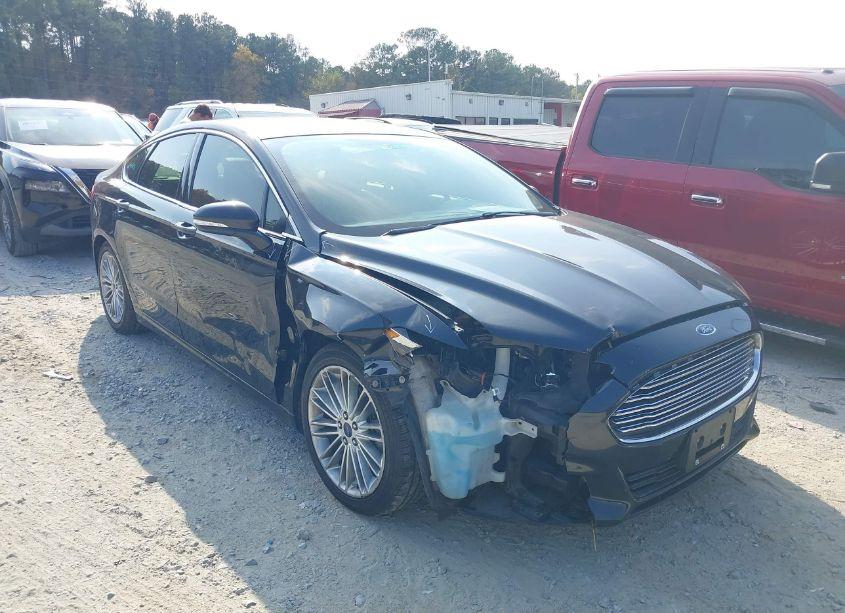 2015 Ford Fusion SE (VIN 3FA6P0HD4FR231334) main photo
