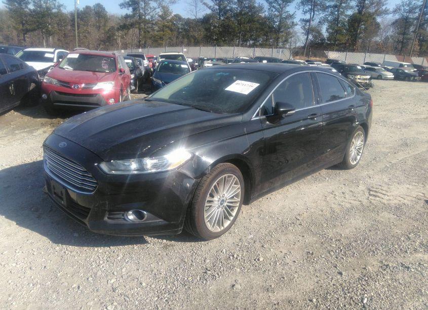 Photo 2 of 2015 Ford Fusion SE (VIN 3FA6P0HD4FR231334)