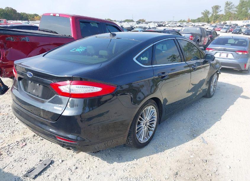 Photo 4 of 2015 Ford Fusion SE (VIN 3FA6P0HD4FR231334)