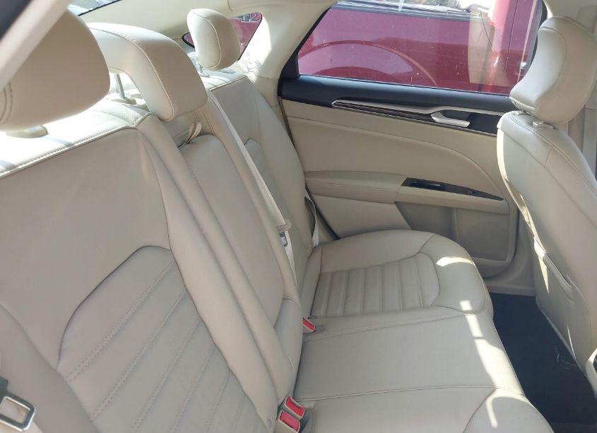 Photo 8 of 2015 Ford Fusion SE (VIN 3FA6P0HD4FR231334)