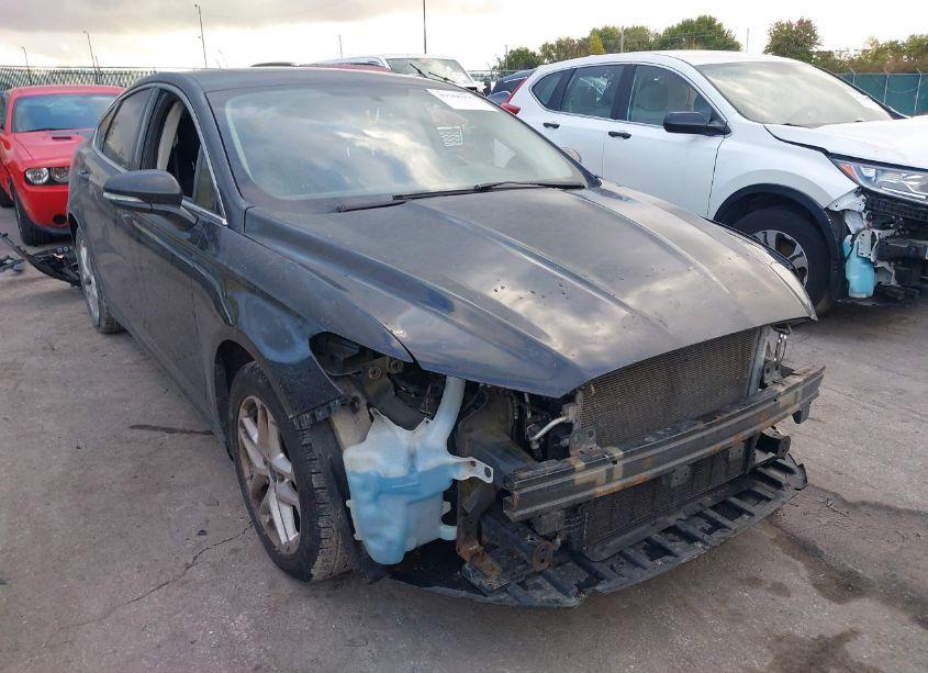 2015 Ford Fusion SE (VIN 3FA6P0HD4FR271249) main photo